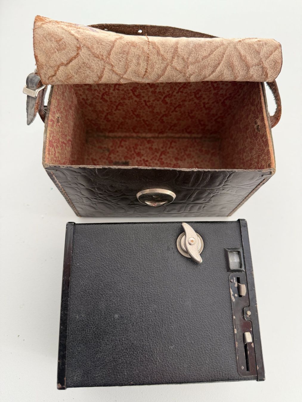 Agfa Fotocamera: Kamera - Agfa Box + Zeiss Ikon Box Tengor, circa 1932 – Usato da Unterengstringen venduto da Tnovus 5