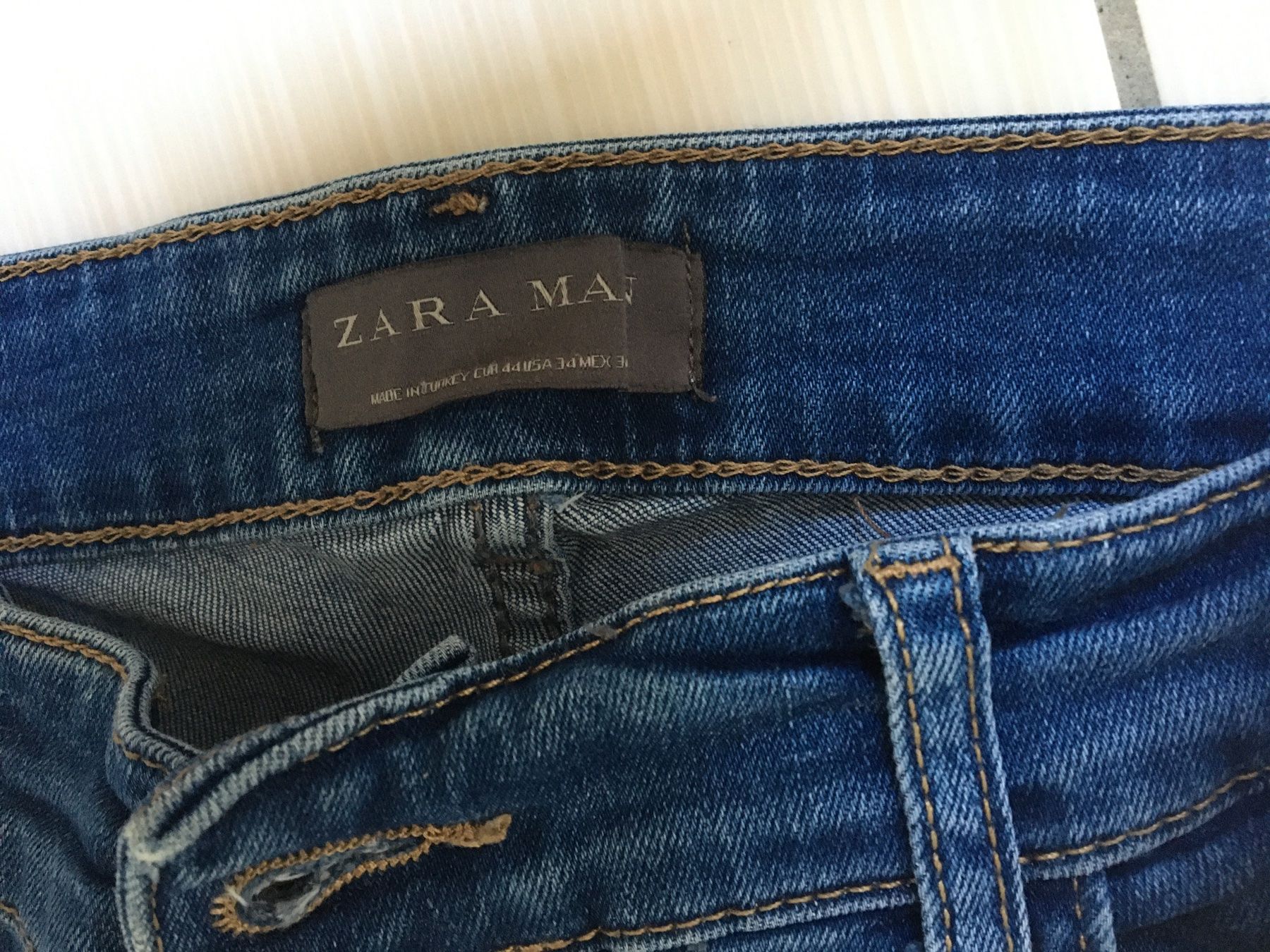 Zara Jeans: Jeans Zara 44 – D'occasion à Arth par Vrecam51 1