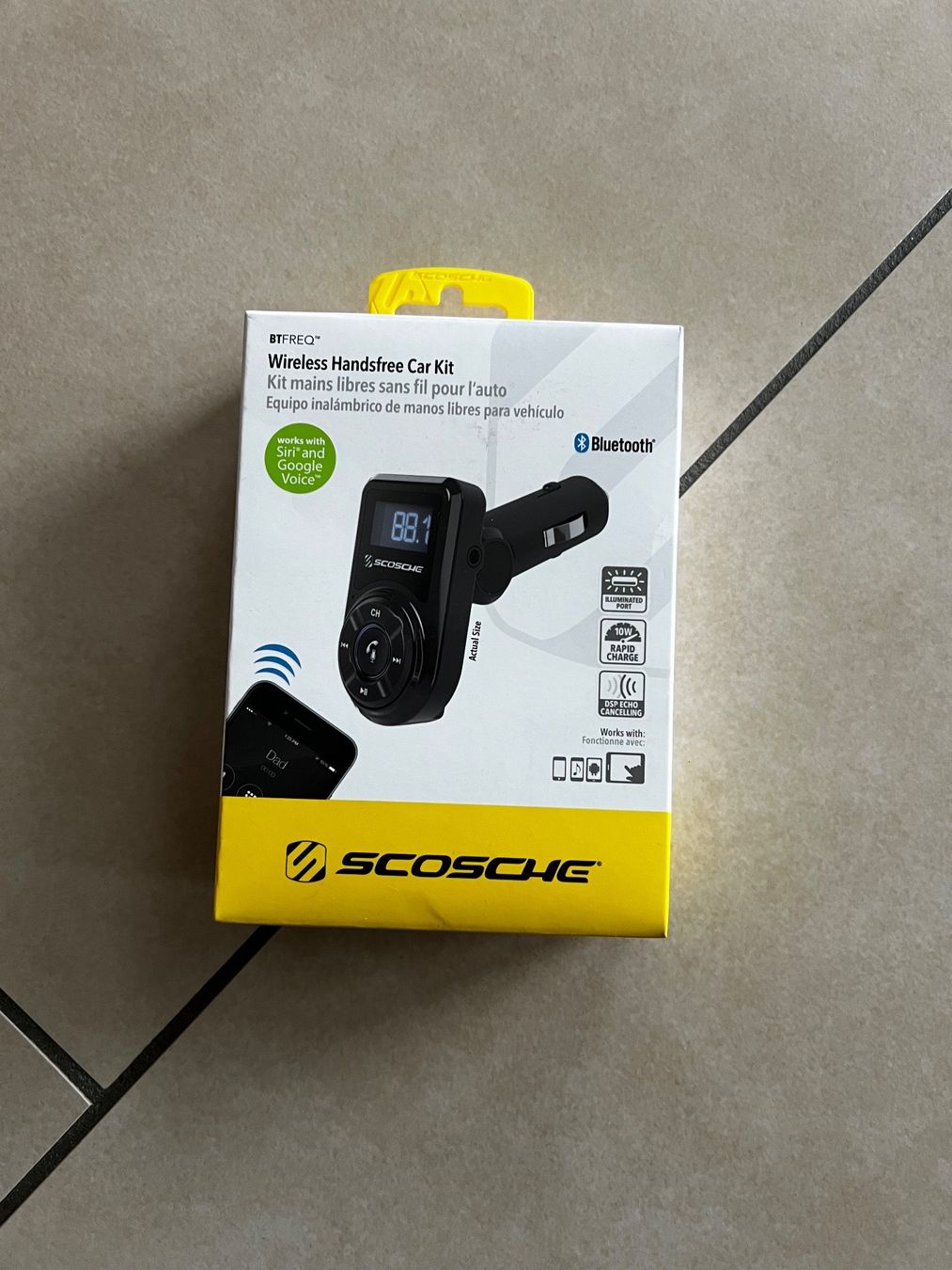 Caricabatterie: Scosche BTFreq wireless hands-free car kit – Nuovo e nell'imballaggio originale da Belfaux venduto da mca_g5tw