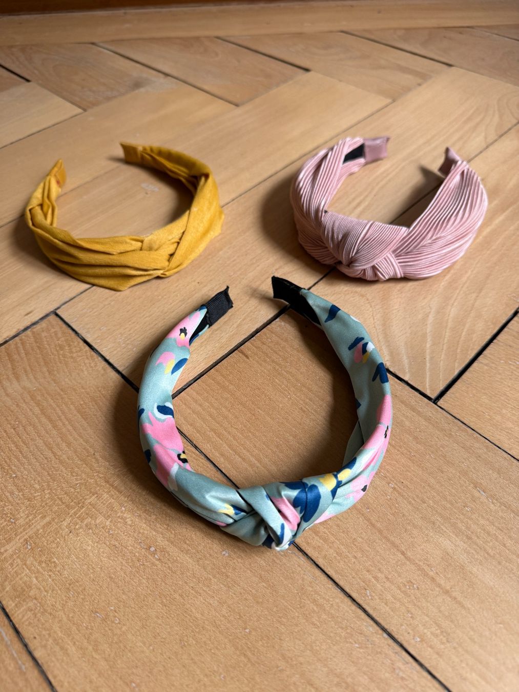 Accessoires pour cheveux: 3 Haarreifen – D'occasion à Zürich par Diazaio