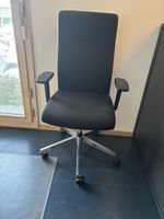Bürostuhl schwarz mit Armlehnen gebraucht