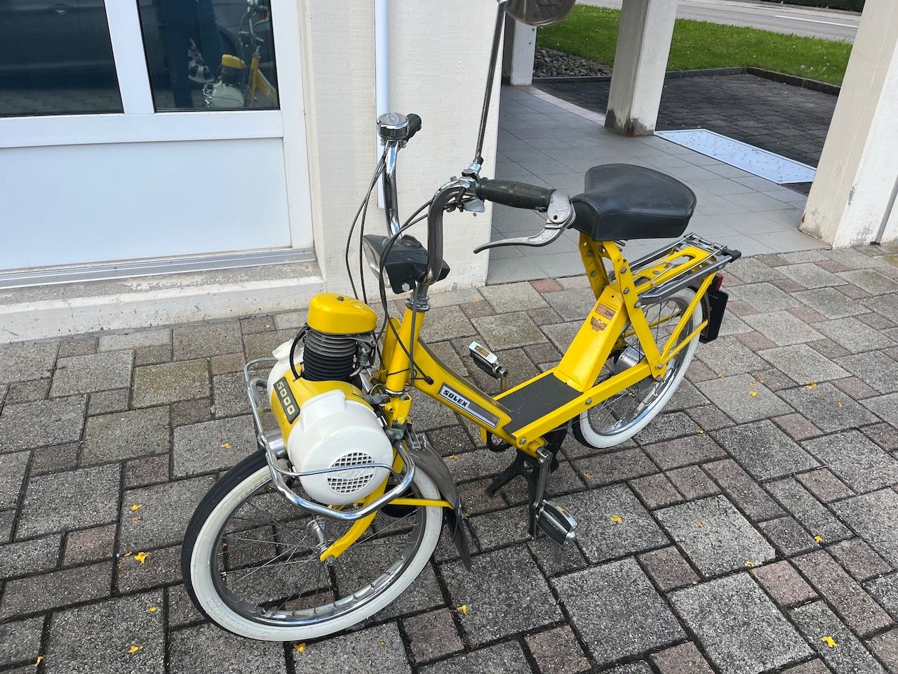 Solex Ciclomotori: Solex Velosolex 5000 gelb – Usato da Sirnach venduto da MaechlerAutomobile