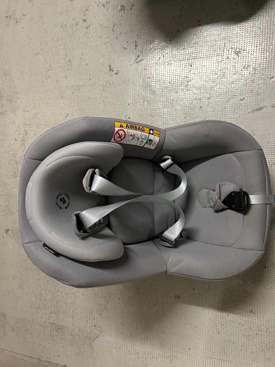 Maxi-Cosi Seggiolini per auto: Maxi-Cosi Pearl Autositz und Isofix – Usato da Basel venduto da Oasis111 3