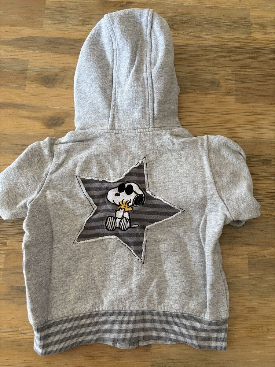 H&M Giacche & Cappotti: Veste à capuche Snopy  - Taille 80  – Usato da Sion venduto da Nelsonkatz 1