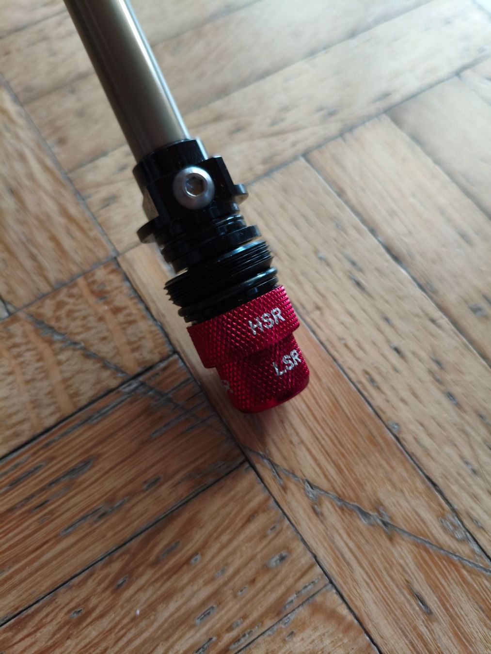Fox Pièces détachées: Fox 36 Grip x2 Kartusche – D'occasion à Bellach par Bubba77 2
