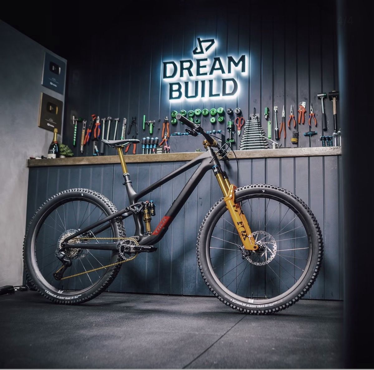Trek Biciclette: Trek Top Fuel Dream Build – Nuovo (secondo la descrizione) da Morbio Inferiore venduto da peppo82