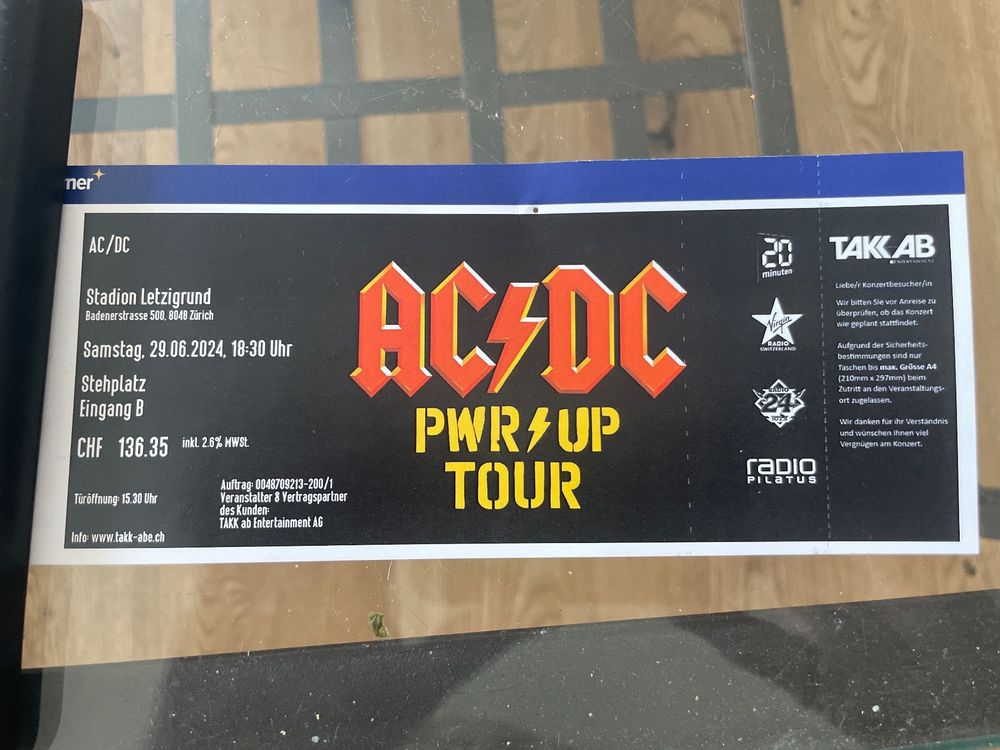 AC DC Ticket Stehplatz Letzigrund (Neu und originalverpackt) in für CHF ...