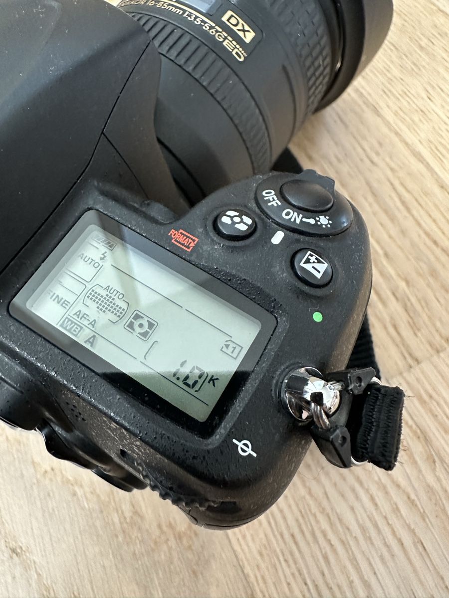 Nikon Fotocamera: Spiegelreflexkamera Nikon D 7000 inkl. Objektiv – Usato da Tägerwilen venduto da Golf1 3