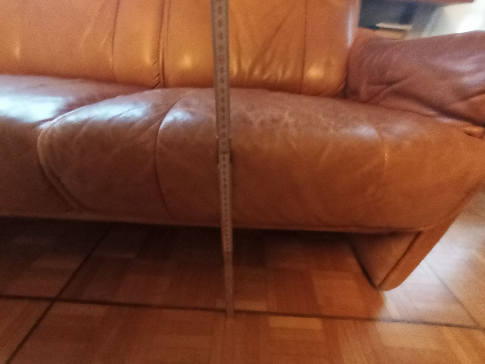 Divani: Ledersofa braun 3-plätzig mit Gebrauchsspuren – Usato da Belp venduto da Guadalupe84 3