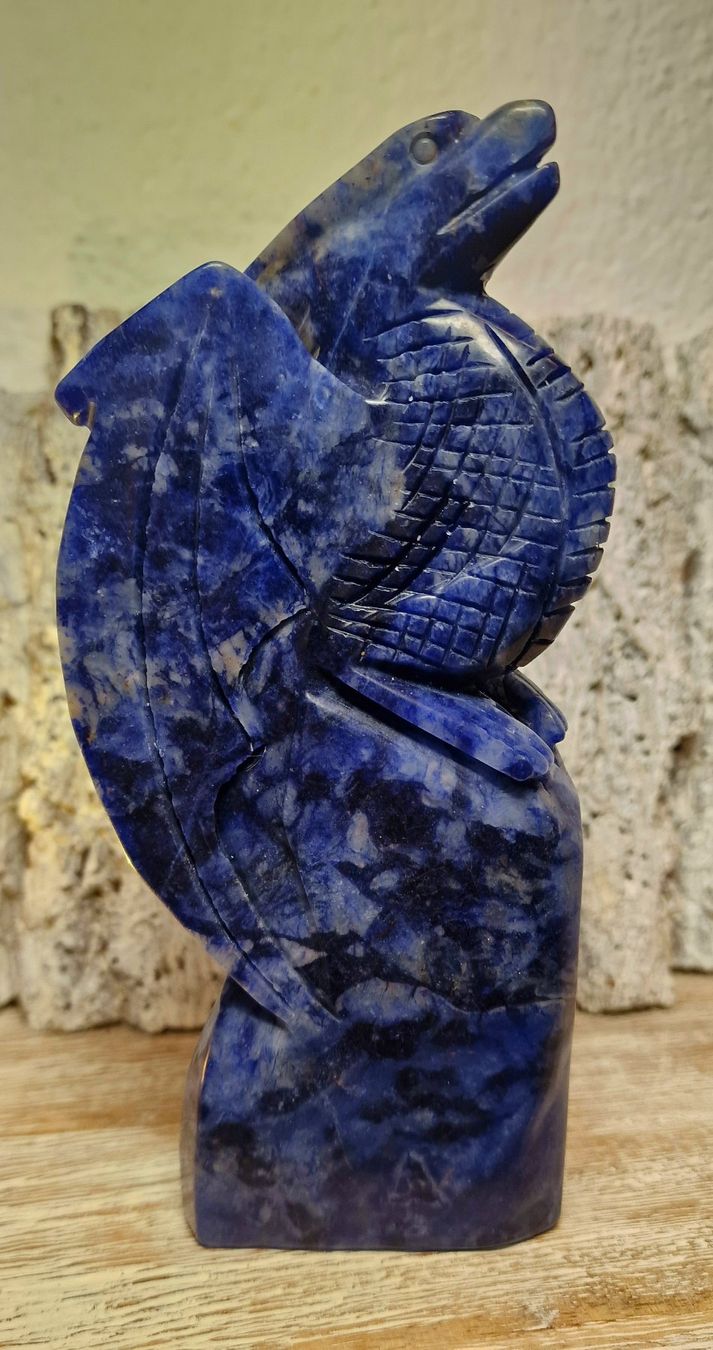 Minerali & Pietre curative: Sodalith Drache 845g – Nuovo (secondo la descrizione) da Matzingen venduto da Shay_Crystalz