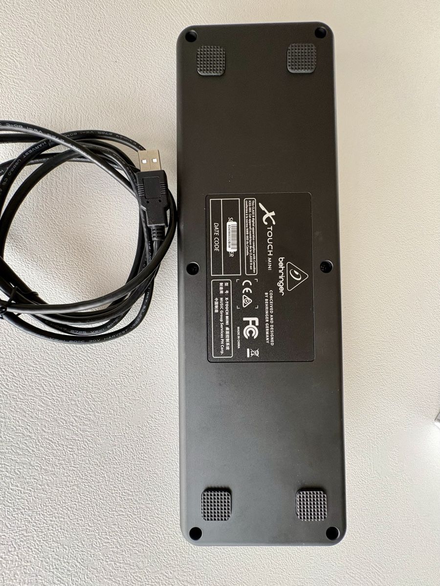 Behringer Console di mixaggio: Behringer X-Touch Mini – Usato da Kriens venduto da afr_f5x5 4