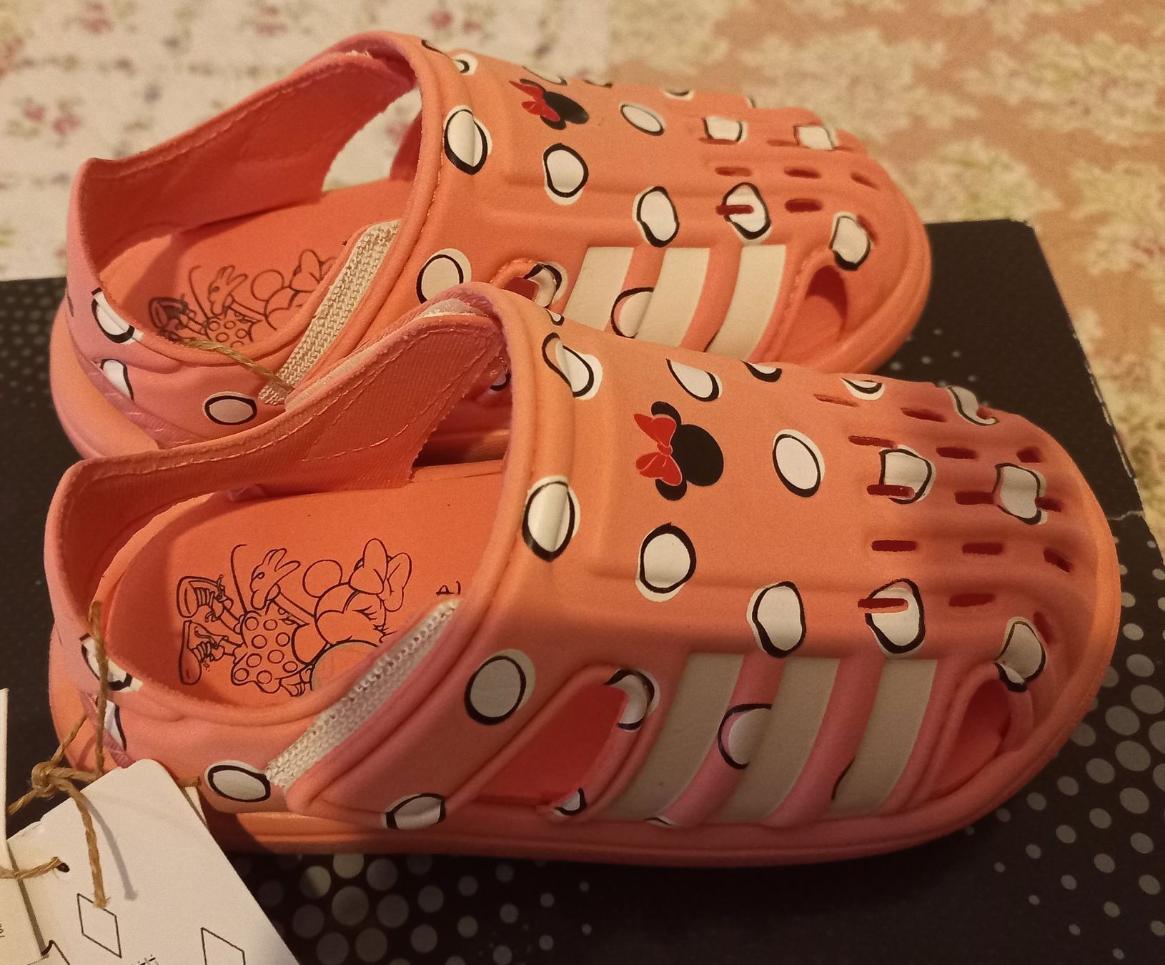 Adidas Chaussures filles: Wassersandale adidas – Neuf avec emballage d'origine à Basel par zaa_7ft5 1