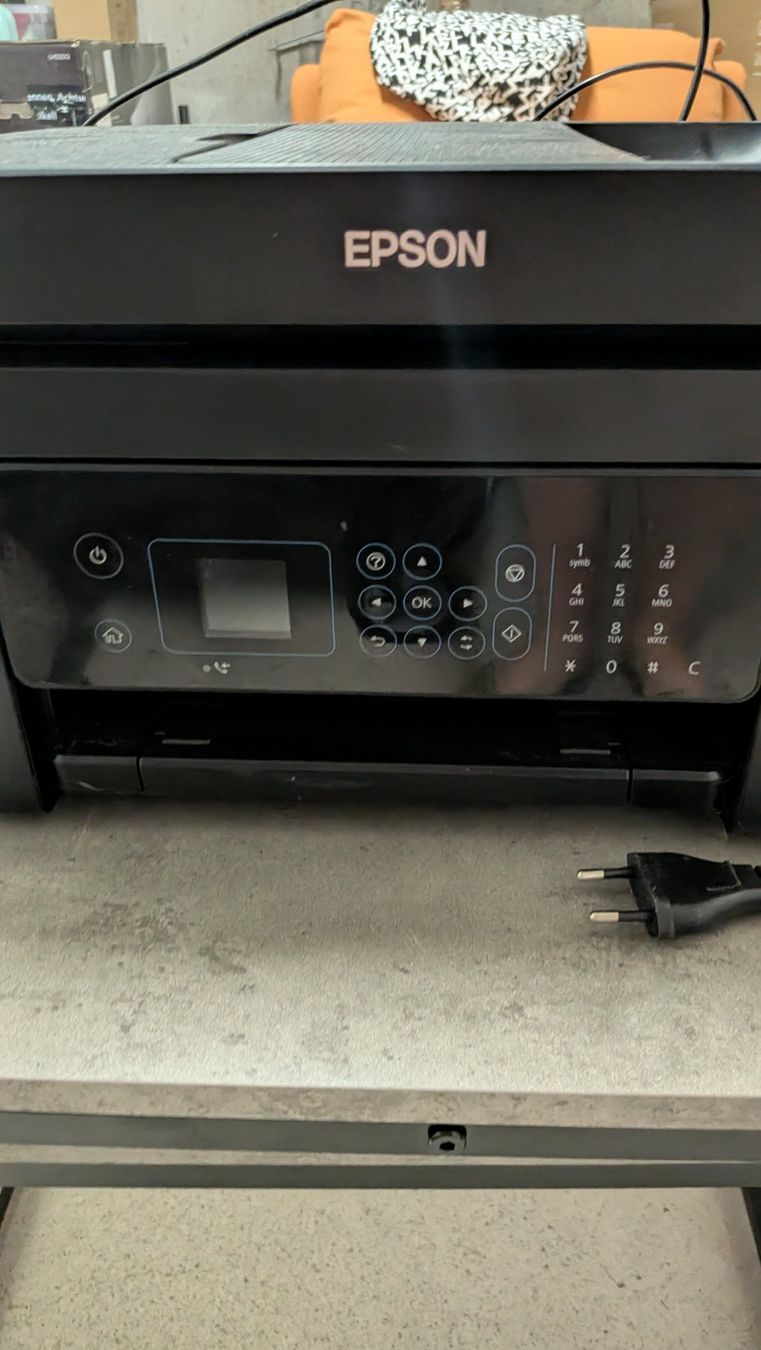 Epson Stampanti: Printer/Scanner Epson WF 2835 – Usato da Bonstetten venduto da Johanne_Lamalle 2