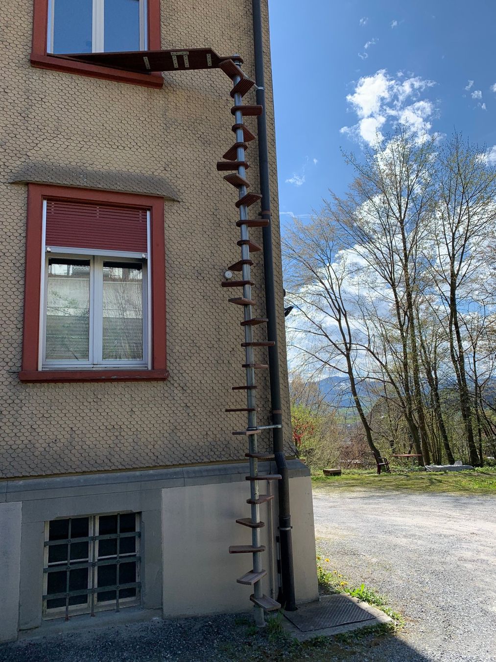 Treppen: Katzentreppe Catwalk – Gebraucht aus Uznach von killroy99