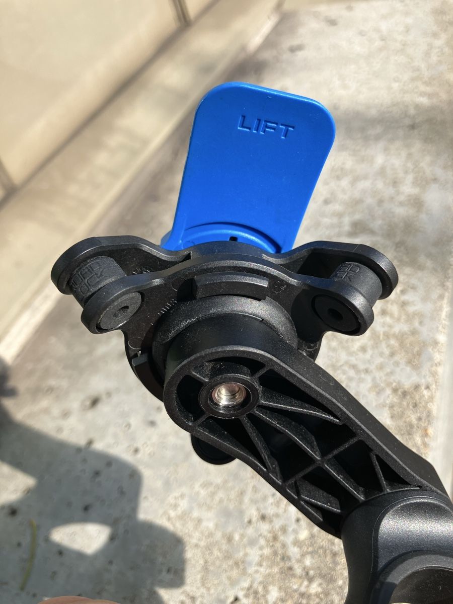 Quad Lock Halterungen: Quadlock Halterung mit Vibrationsdämpfer – Gebraucht aus Zürich von dapaula 4