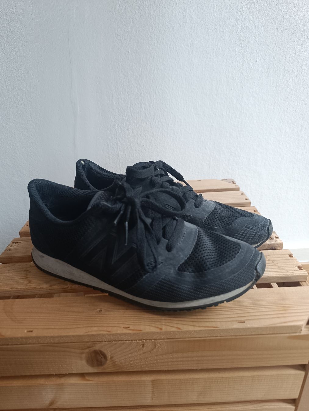 New Balance Chaussures femmes: New Balance Sneaker – D'occasion à Basel par froehlicherVagabund