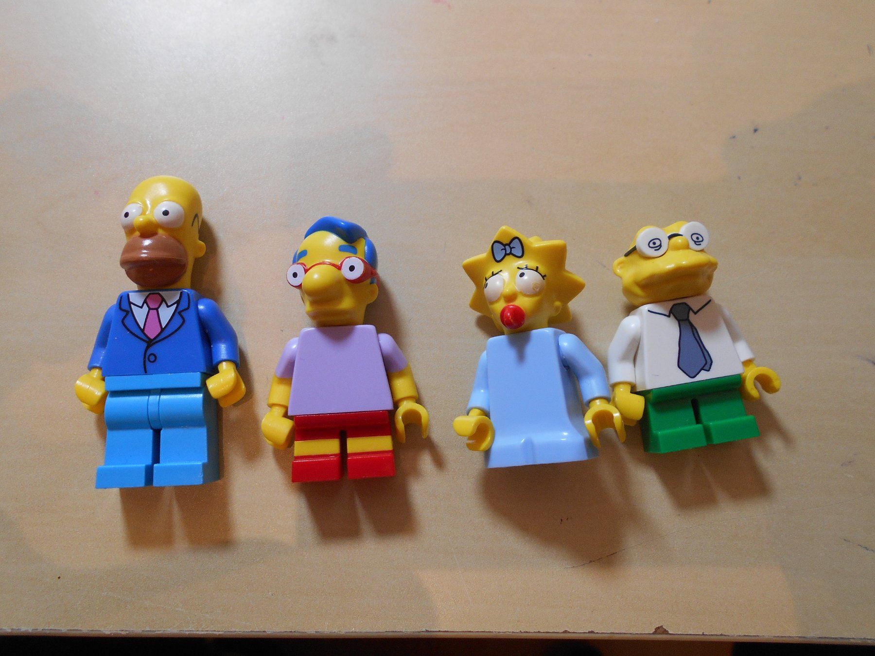 Lego Baukästen: Lego Simpsons Minifiguren ( 948 ) – Gebraucht aus Niederuzwil von hexli_66