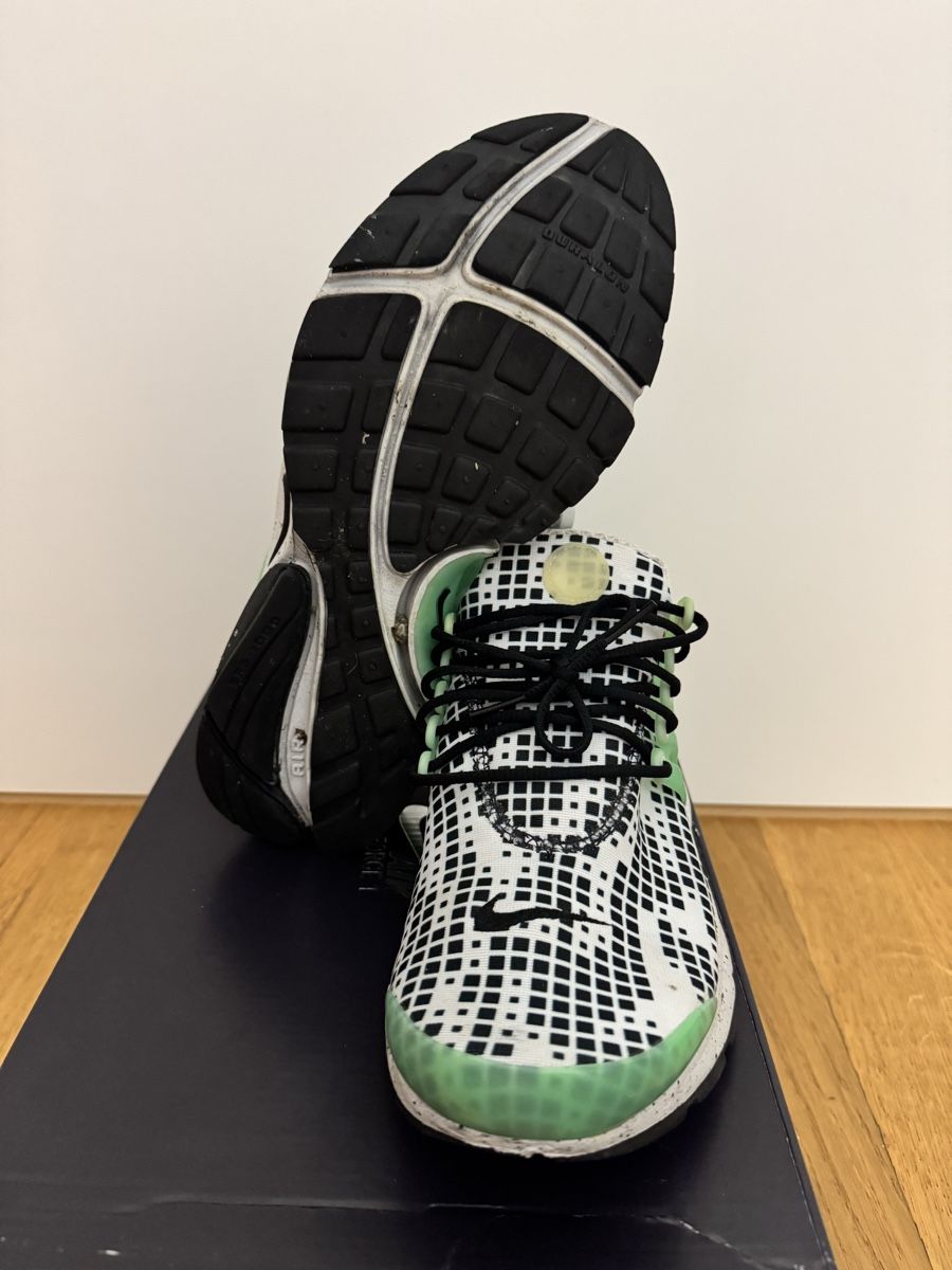 Nike Herrenschuhe: Nike Presto Green Glow Pixel Gr:41 – Gebraucht aus Sissach von Kicks13 2