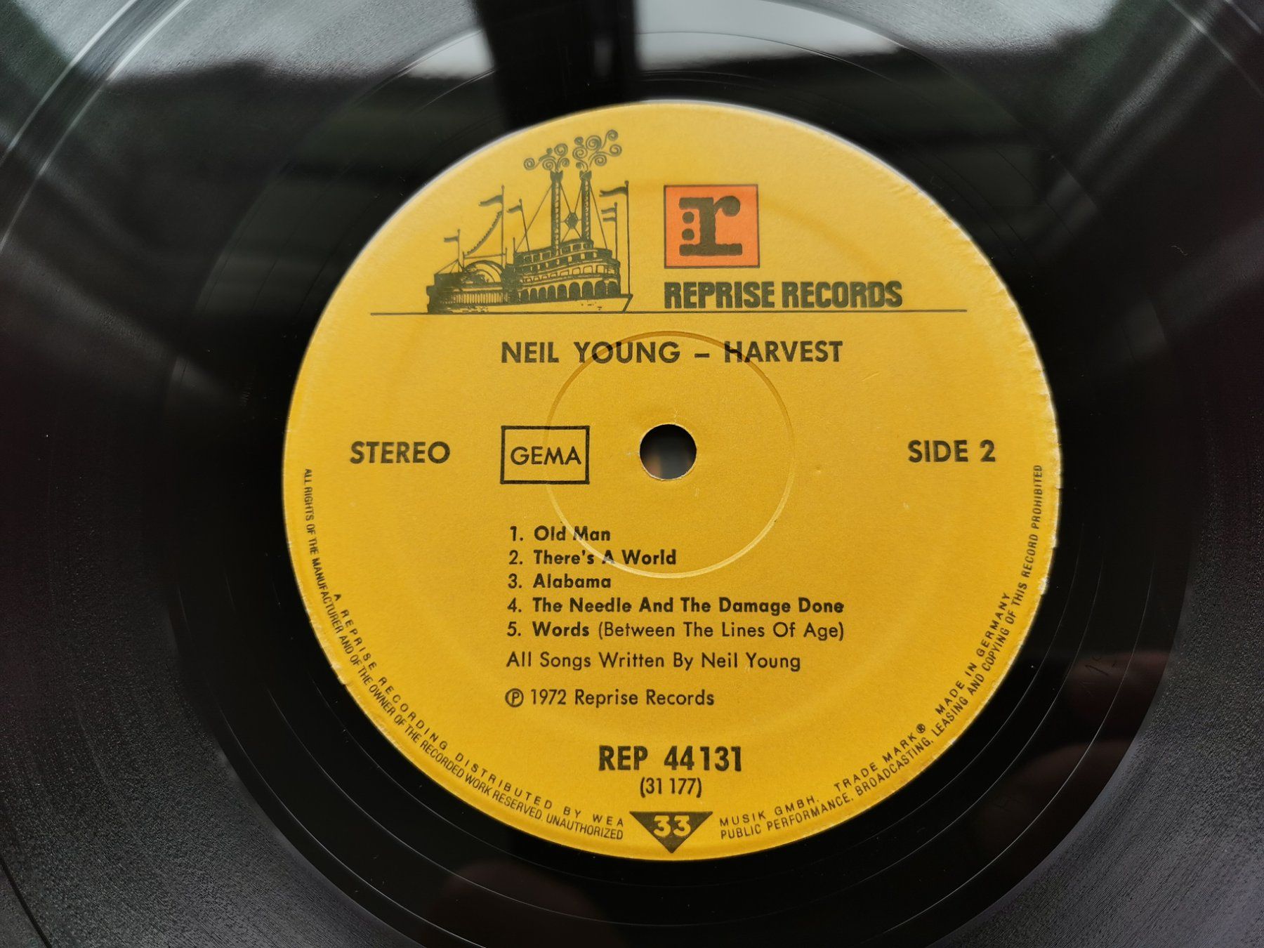 Schallplatten: Neil Young – Harvest   D 76 – Gebraucht aus Ebikon von kisuM 6