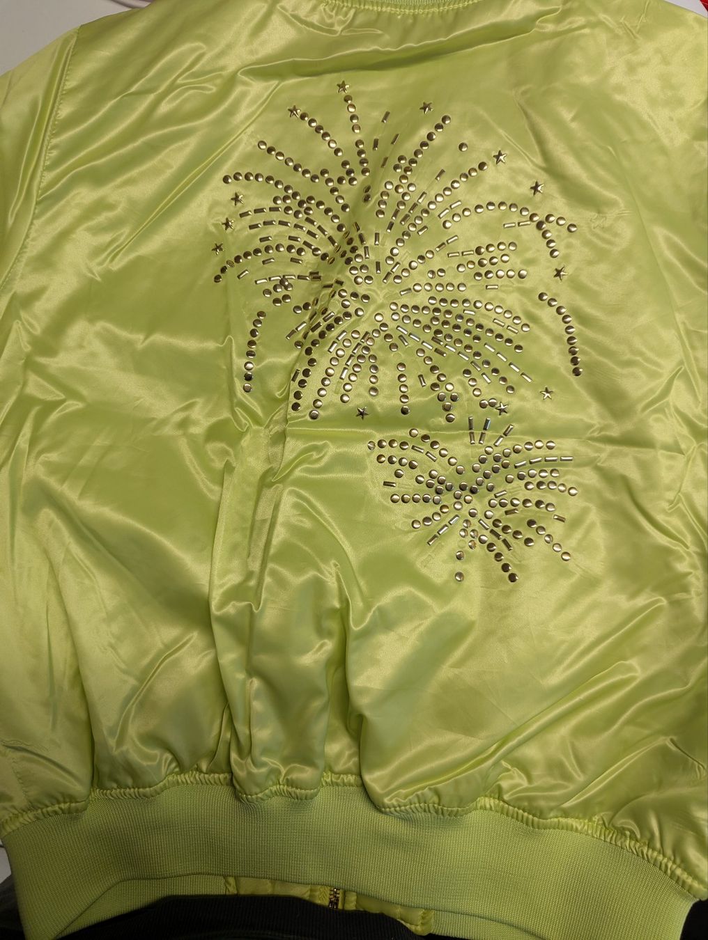 Giacche: Satin Bomberjacke mit Dekosteinchen, hellgrün, Grösse 36 – Difettoso da Eschenbach SG venduto da Peachick 2