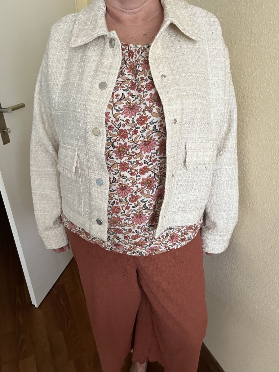 Opus Giacche: Opus Jacke beige Gr. 38 Neu! – Nuovo (secondo la descrizione) da Langnau am Albis venduto da Schneeflocke92 5