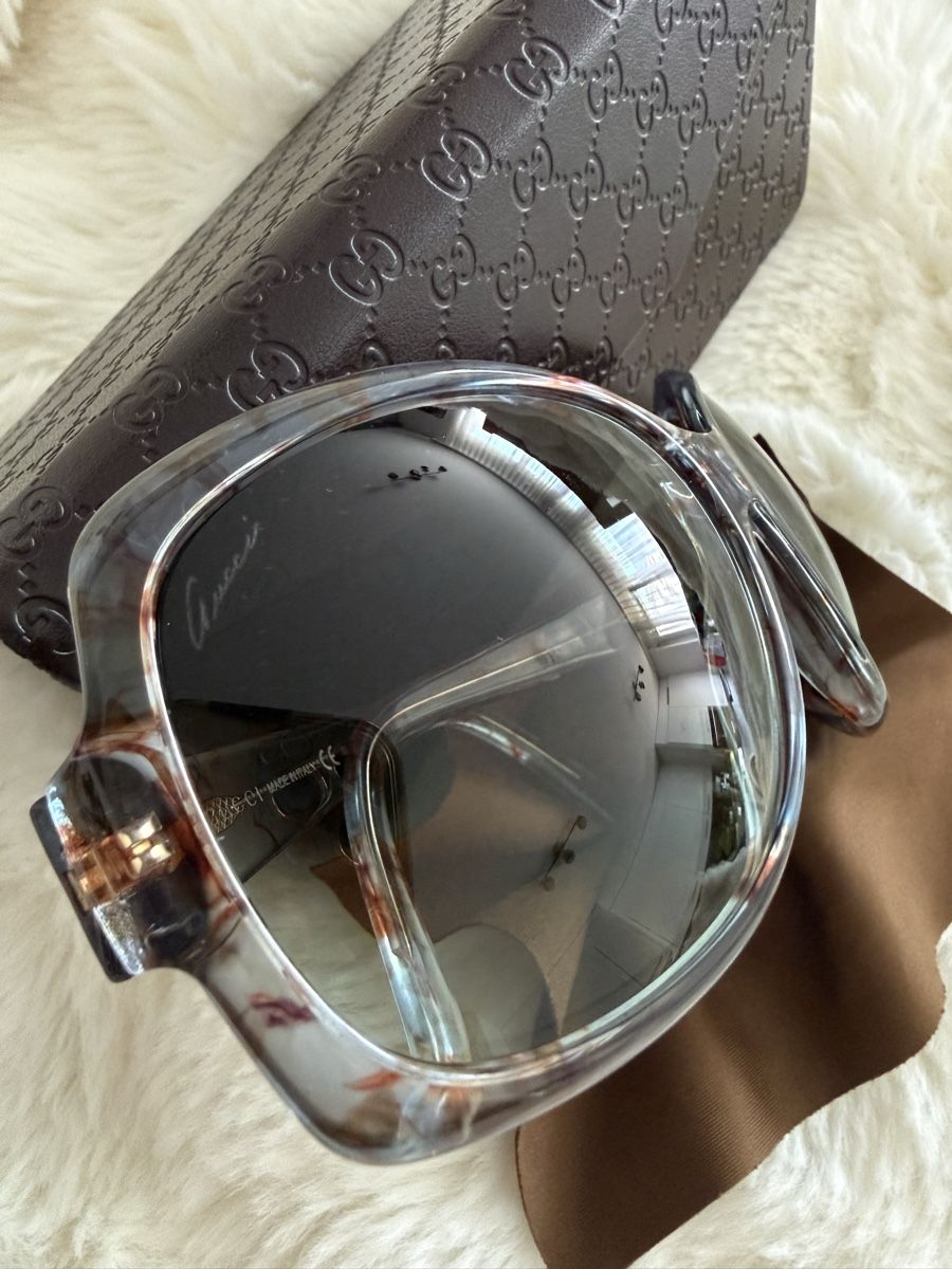 Gucci Brillen & Gläser: Lunettes de soleil Gucci authentiques – Gebraucht aus Monthey von Joseph-29 5