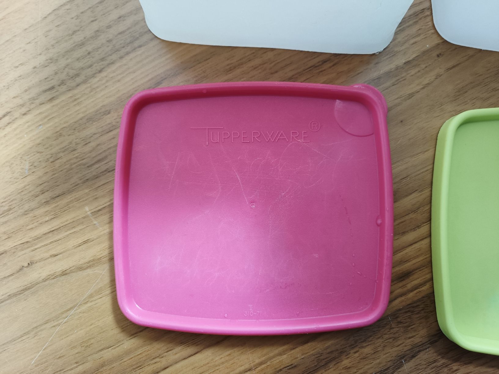 Tupperware Contenitori & Simili: Tupperware Set Gefrierbehälter – Usato da Würenlos venduto da sanfrancisco27 3