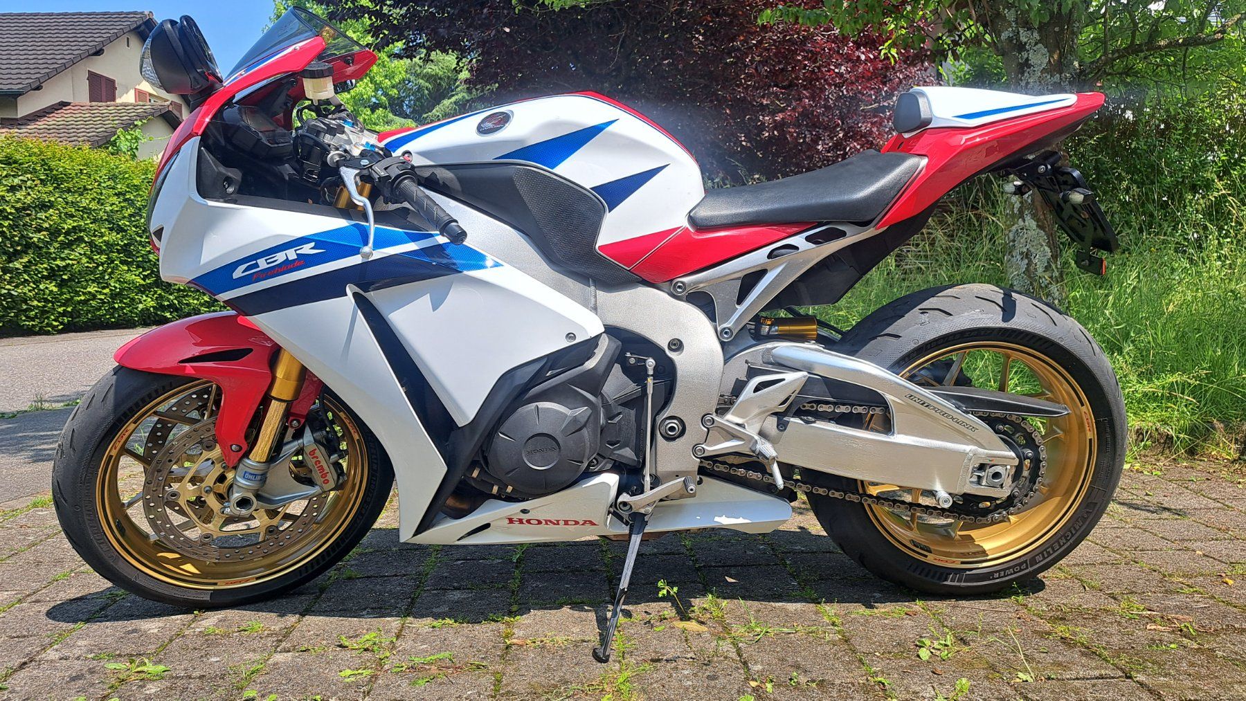 Honda Strada: HONDA CBR 1000 SA ABS – Usato da Suhr venduto da Ddgau 3