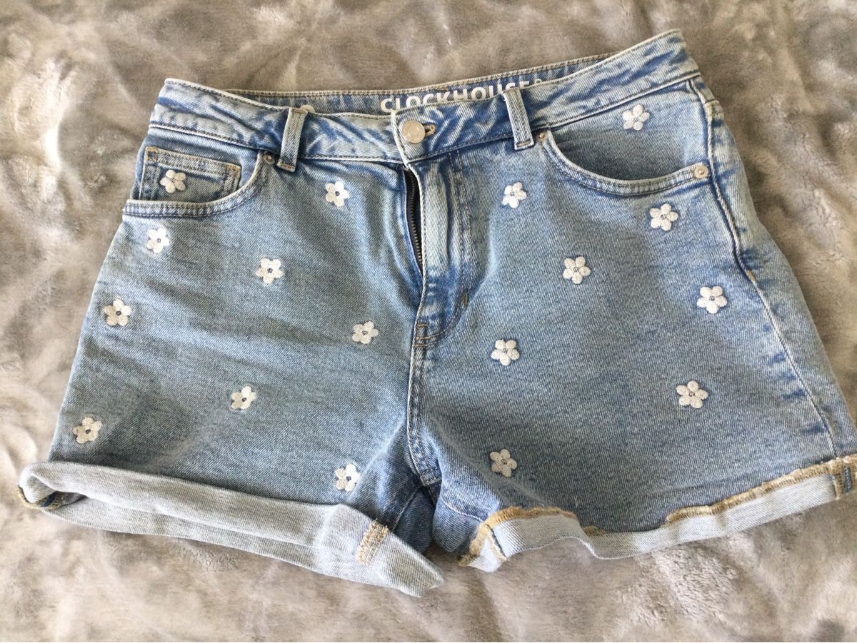 Jeans: Shorts Jeans  – D'occasion à Villnachern par Anita2006