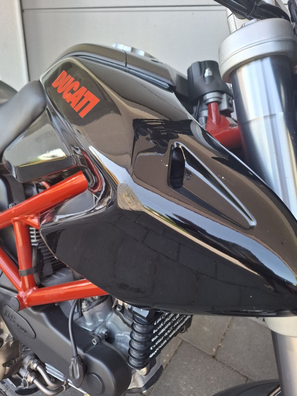 Ducati Sonstiges Fahrzeugzubehör: Ducati Hypermotard 1100 – Gebraucht aus Jonen von bey_qz2q 4