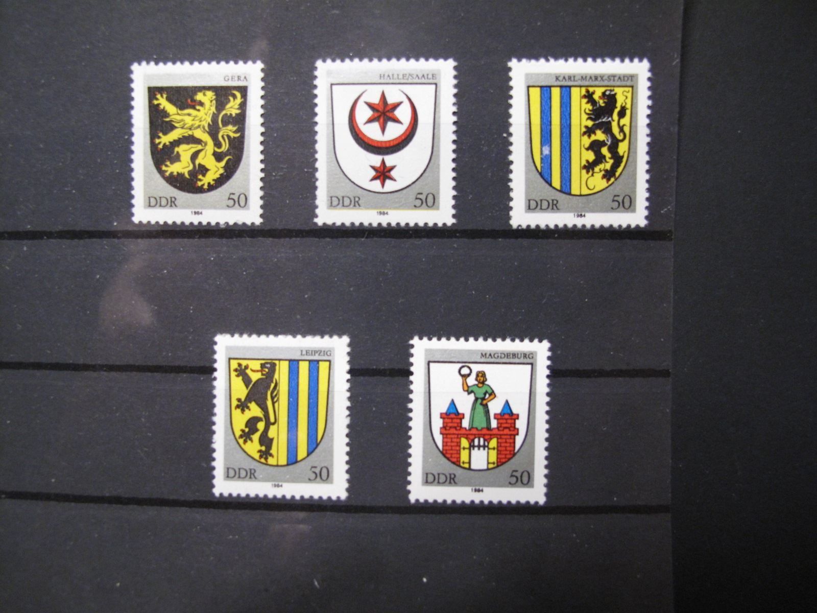 Tutti i francobolli: DDR 1984 Stadtwappen II  ** – Usato da Wil SG venduto da fva01