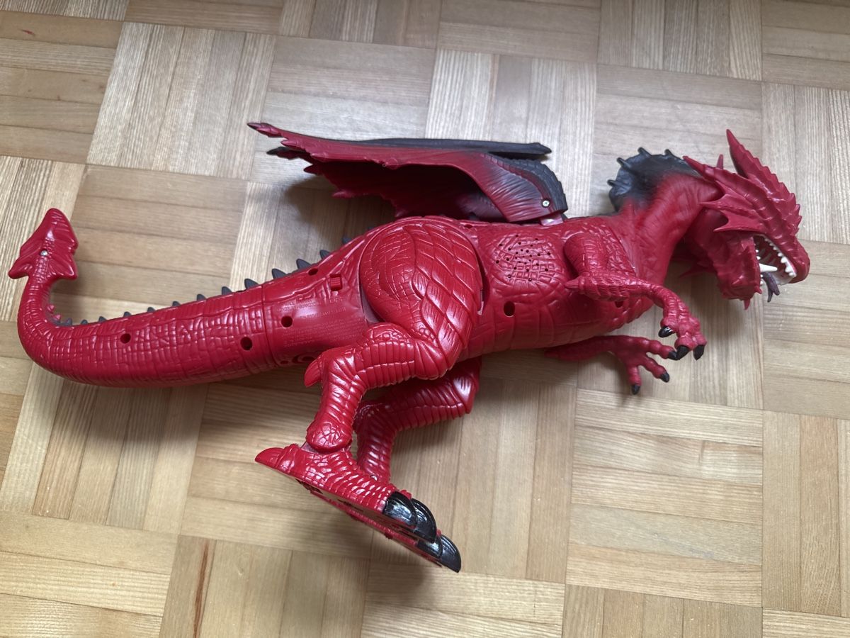 Giocattoli: Grosser roter Drache Spielzeug Figur bespielt – Usato da Kilchberg ZH venduto da Von_dutch 1