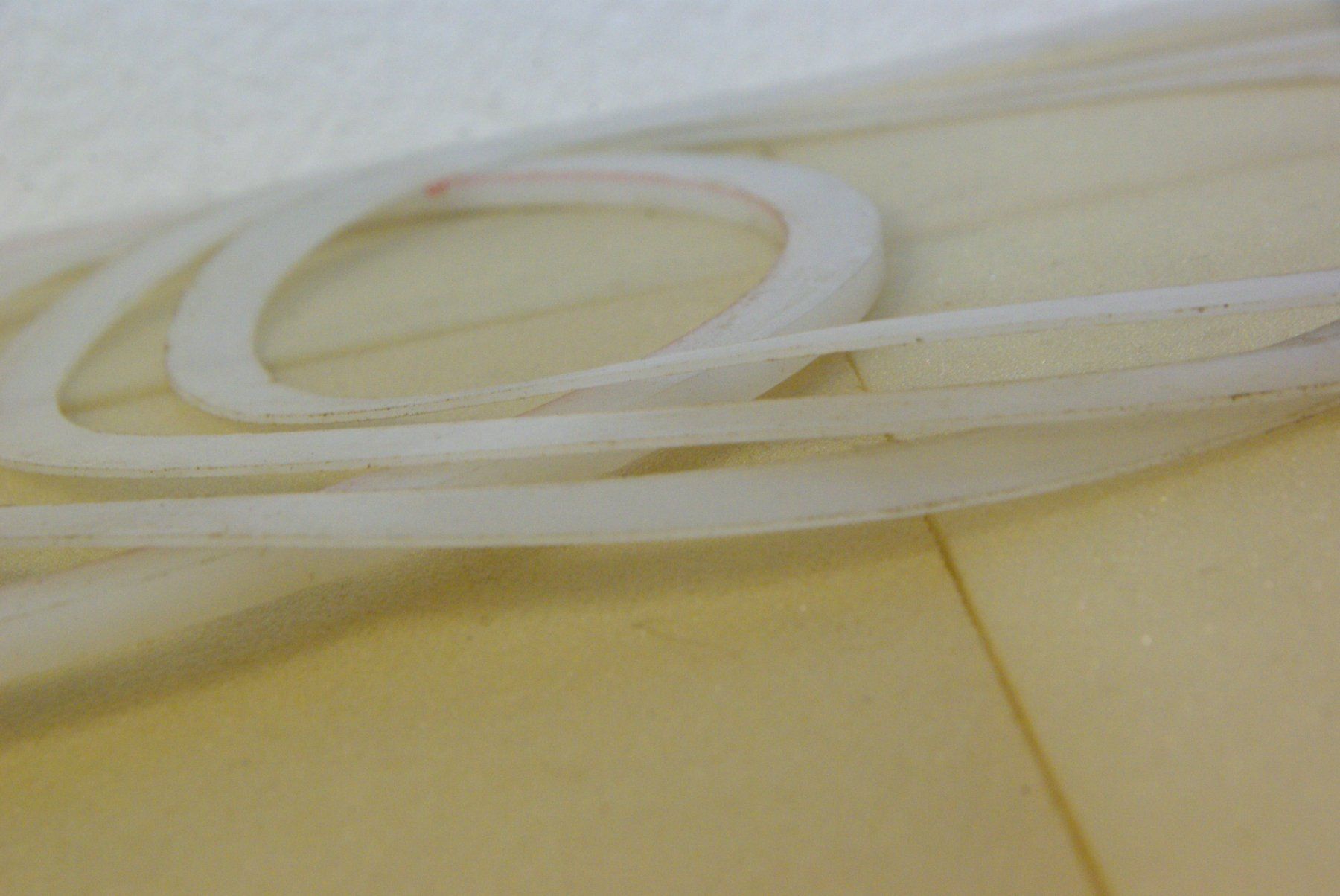 Sanitari: Kunststoff Ringe - Restposten - ca. D= 281mm – Usato da Herisau venduto da Cevianer1844 1