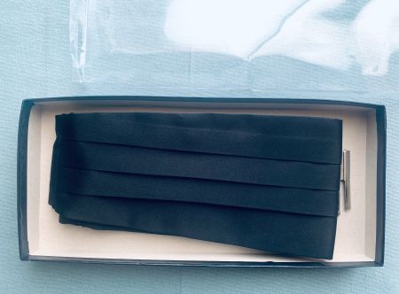 Klassischer schwarzer Kummerbund für Smoking / Black Tie