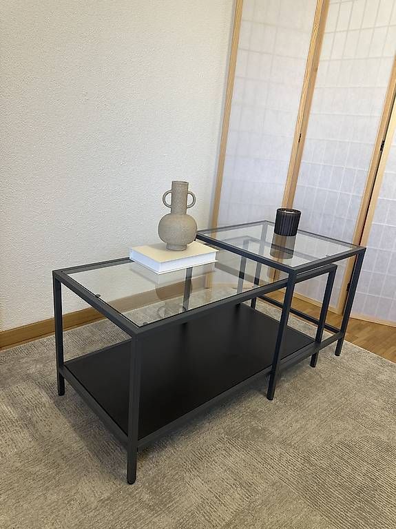 Ikea Set di tavolo e panche: IKEA VITTSJÖ Set Anthrazit | Couchtisch & Beistelltisch – Usato da Effretikon venduto da bek_6sgb
