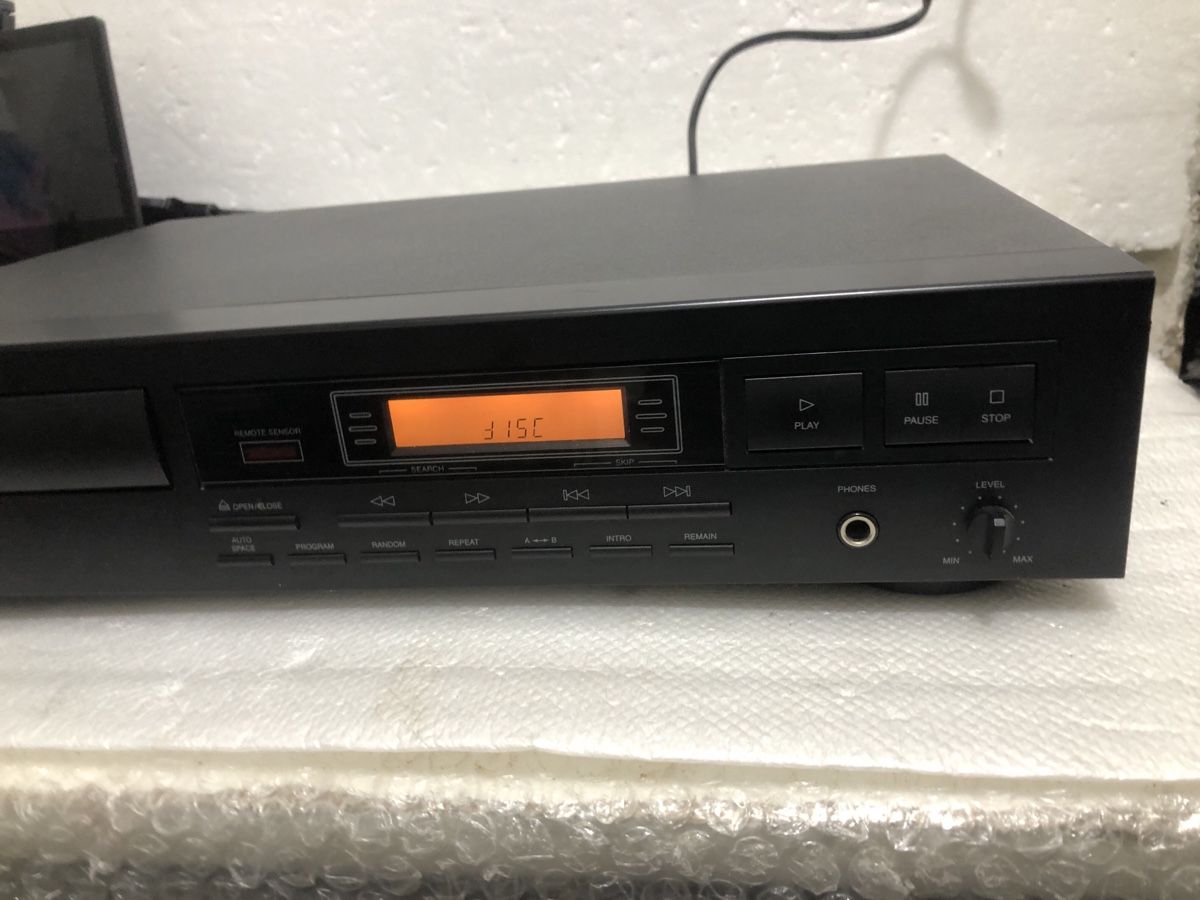 Lettore multimediale & Streamer: Cd player – Usato da Biel-Bienne venduto da alos07 1