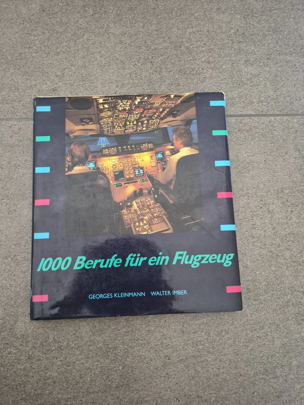 Bücher: Buch 1000 Berufe für ein Flugzeug – Gebraucht aus Guettingen von rutishauser01