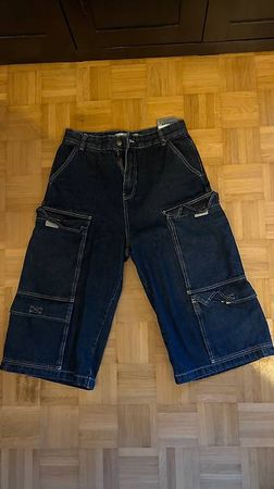 Hosen/Shorts Bershka