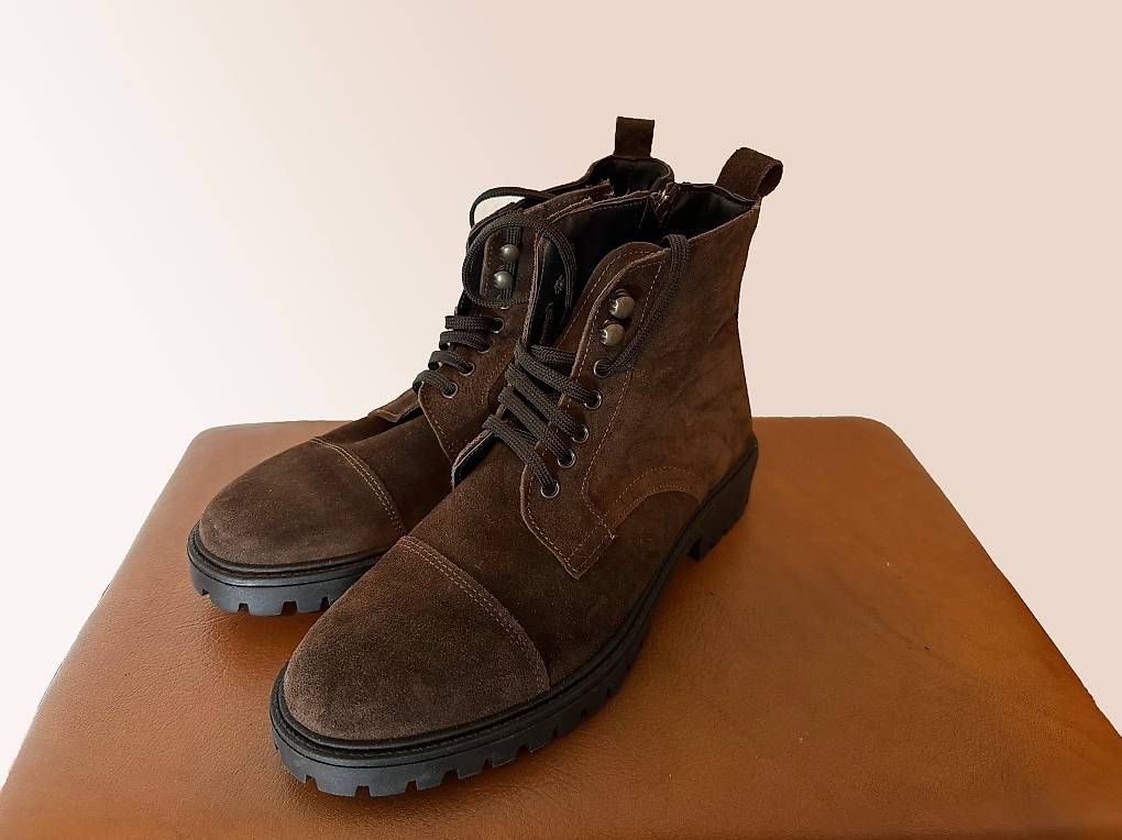 Herrenschuhe: Lace-up ankle boots Grösse 42 – Neu (gemäss Beschreibung) aus Kriens von SupiDupiDeal