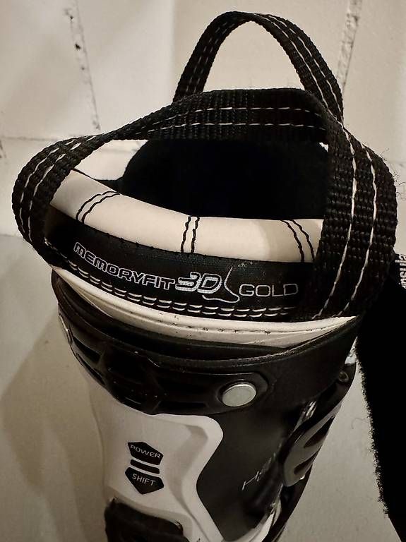 Damenschuhe: Atomic Hawx Ultra 110 w Skischuh – Gebraucht aus Steffisburg von lar_p6mh 1