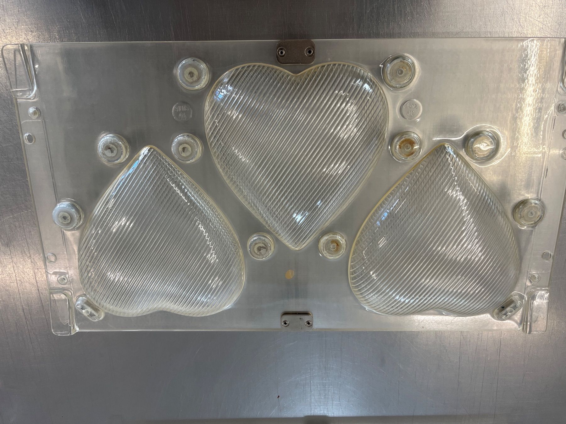 Teglie da forno: Polycarbonat Schoggihohlform Herz – Usato da Illnau venduto da flamingo007