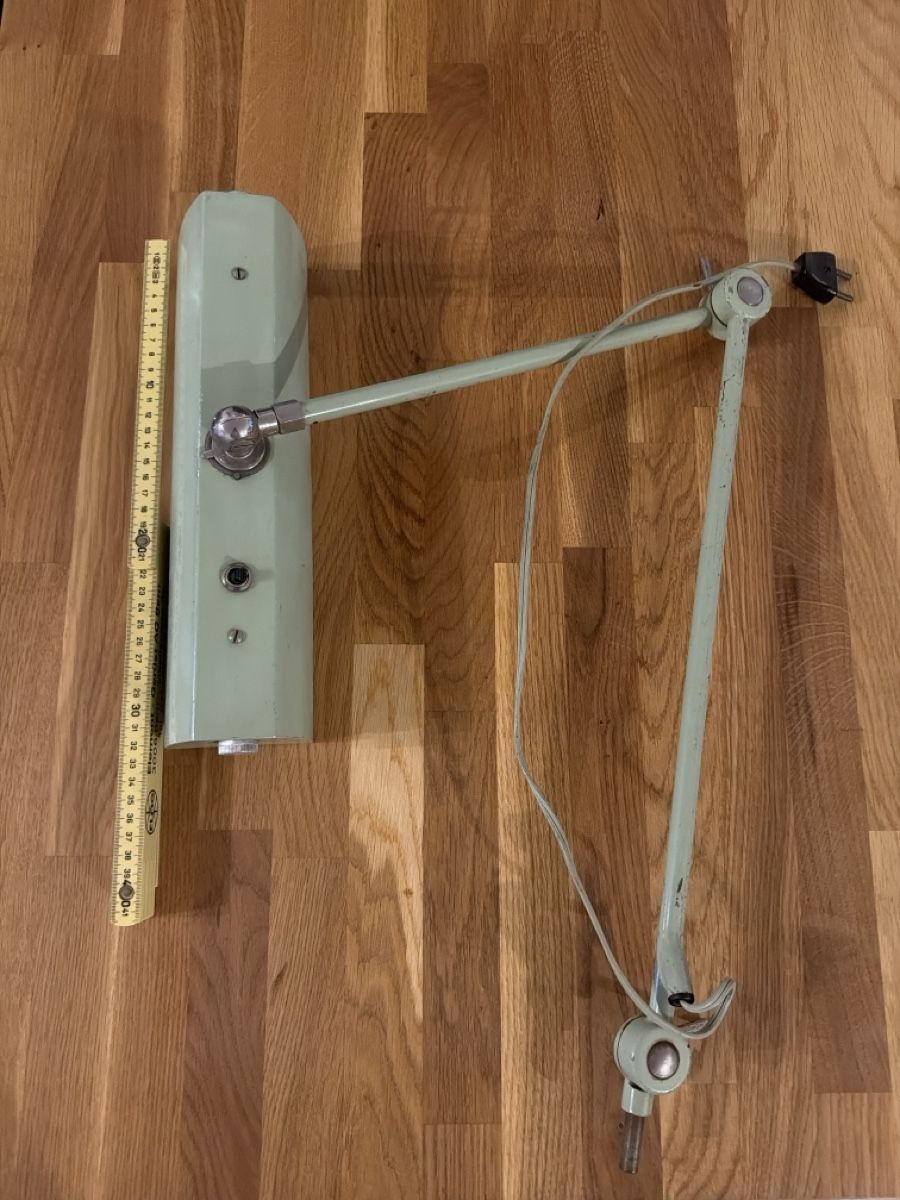 Lampade: LAMPE D’ATELIER VINTAGE – Usato da Brügg BE venduto da traindenuit 1
