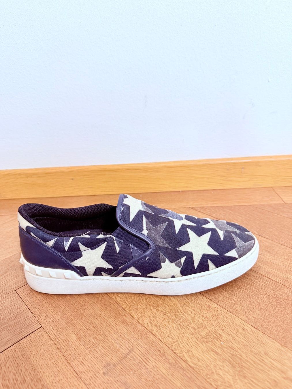 Valentino Herrenschuhe: Valentino scarpe comode taglia 42 – Gebraucht aus Lugano von can_xdd8