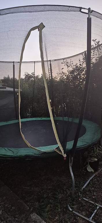 Trampoline: Trampolin  – Gebraucht aus Lausen von alsadek