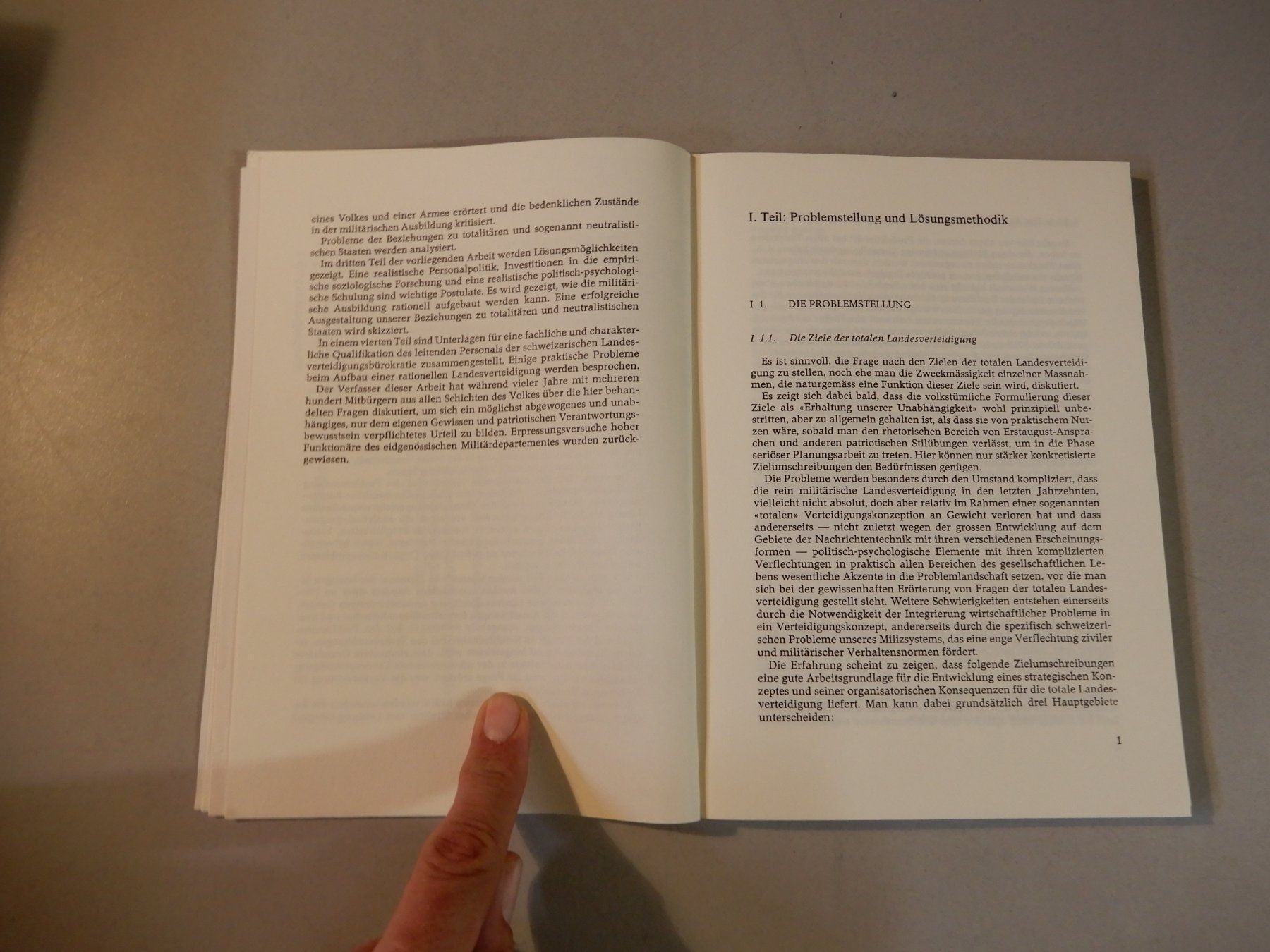 Libri: Aktuelle Probleme der schweizerischen Landesverteidigung – Usato da Erstfeld venduto da Mario_boe0 3