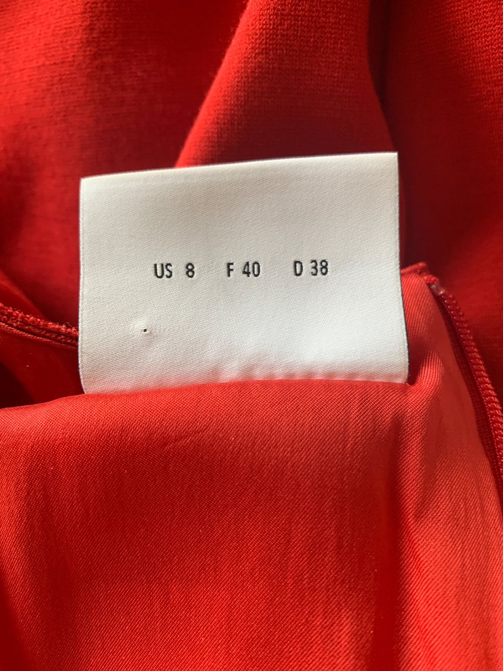Akris Vestiti: AKRIS: Chices rotes Etui-Kleid mit Cutout, 38 – Nuovo (secondo la descrizione) da Luzern venduto da paulablue 7