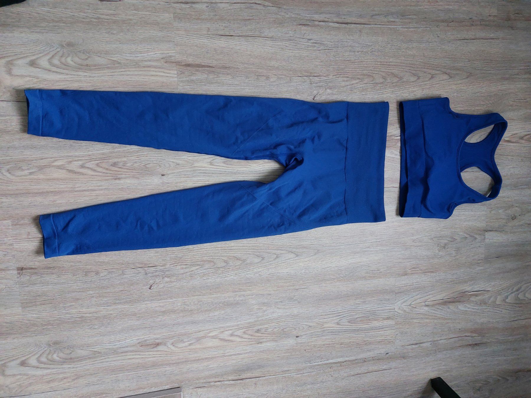 Leggings: Sport Set – Nuovo (secondo la descrizione) da Wangs venduto da Manda30