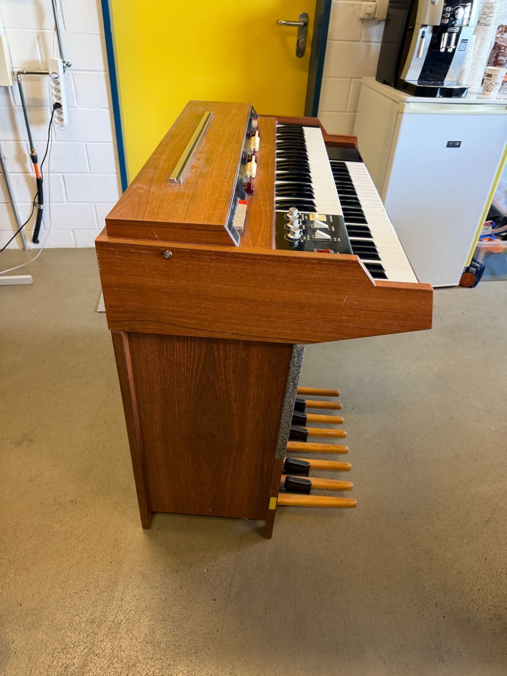 Vox Instruments de musique: Orgel VOX CONTINENTAL 301 Vintage – D'occasion à Strengelbach par RaenAntikDesign 9