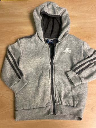 Cooles warmes LONSDALE Sweat Kaputzen Jäckli Gr.98/104