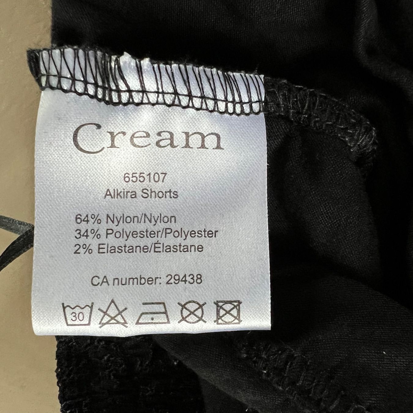 Cream Pantaloni: CREAM Shorts 🖤 – Usato da Zürich venduto da ClosetQueen 7